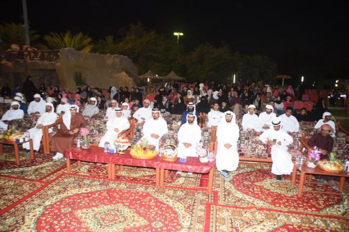 برعاية وحضور الشيخ مسلم بن حم العامري.. احتفال سوق هيلي الشعبي بعام الاستعداد للخمسين
