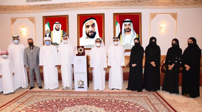 مسلم بن حم يكرّم الفائزين بجائزة بن حم للابتكار
