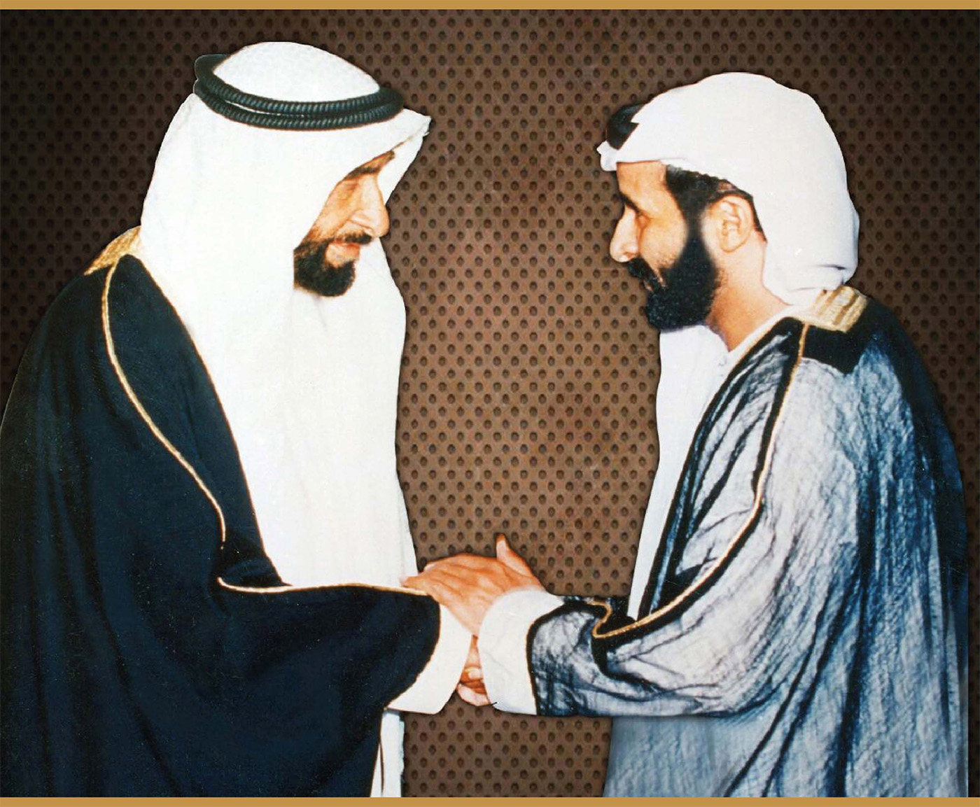 كتاب خزين ذاكرة ومسيرة حياة